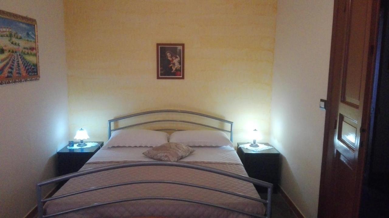 Bed and Breakfast Antico Palazzo Giardini-Naxos Zewnętrze zdjęcie