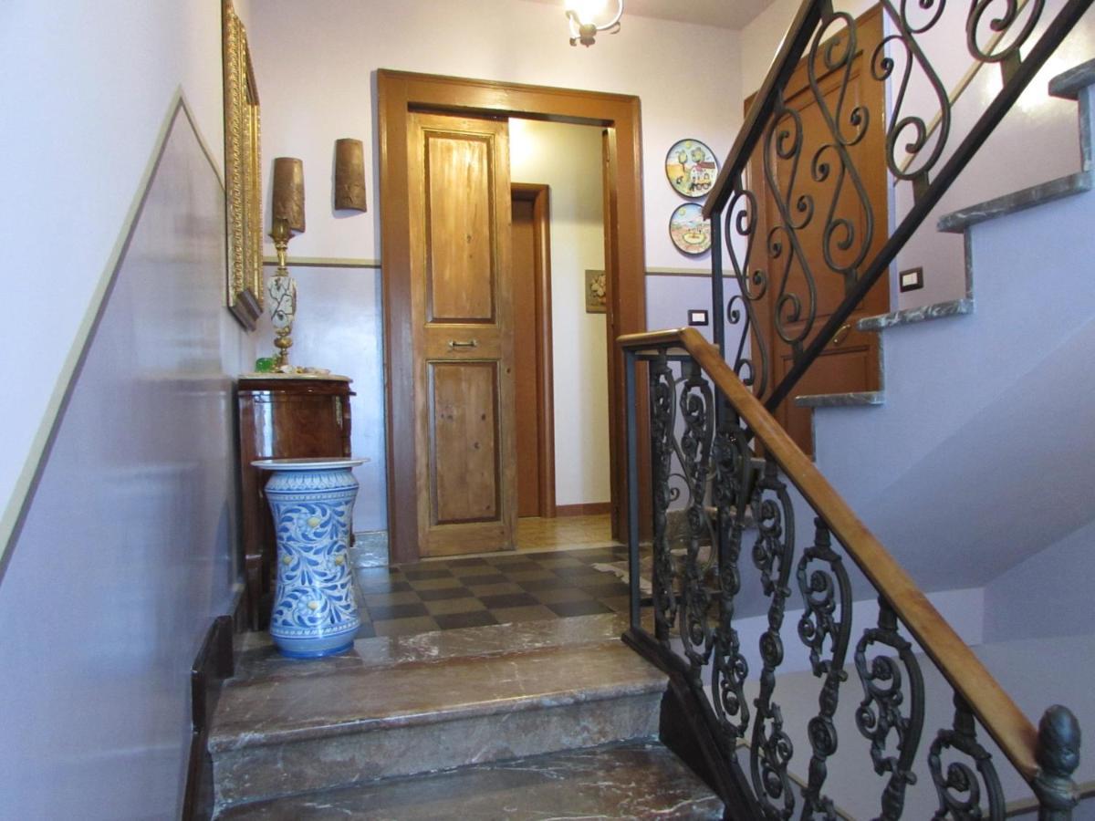 Bed and Breakfast Antico Palazzo Giardini-Naxos Zewnętrze zdjęcie