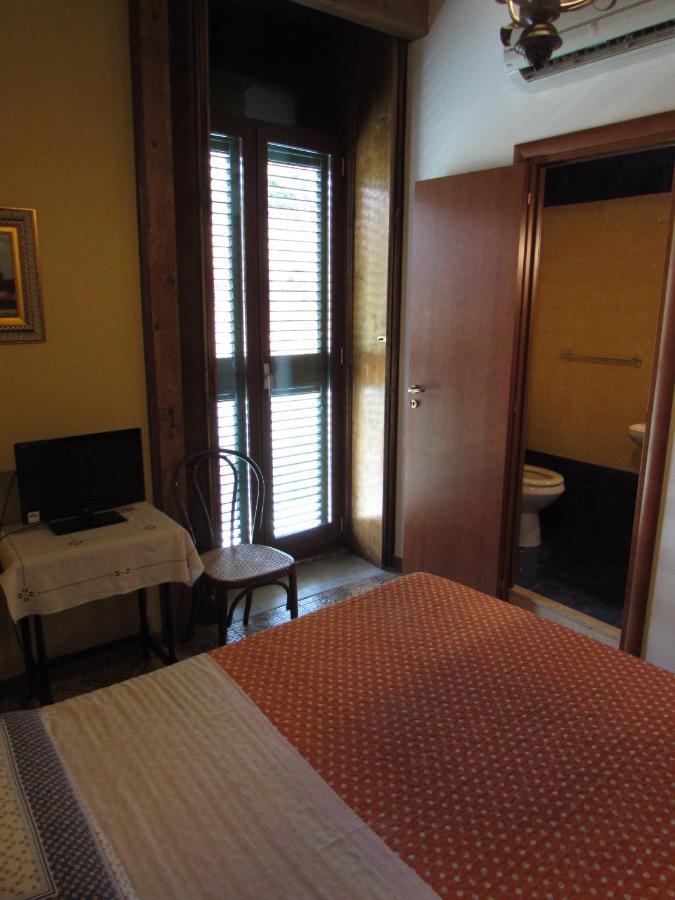 Bed and Breakfast Antico Palazzo Giardini-Naxos Zewnętrze zdjęcie