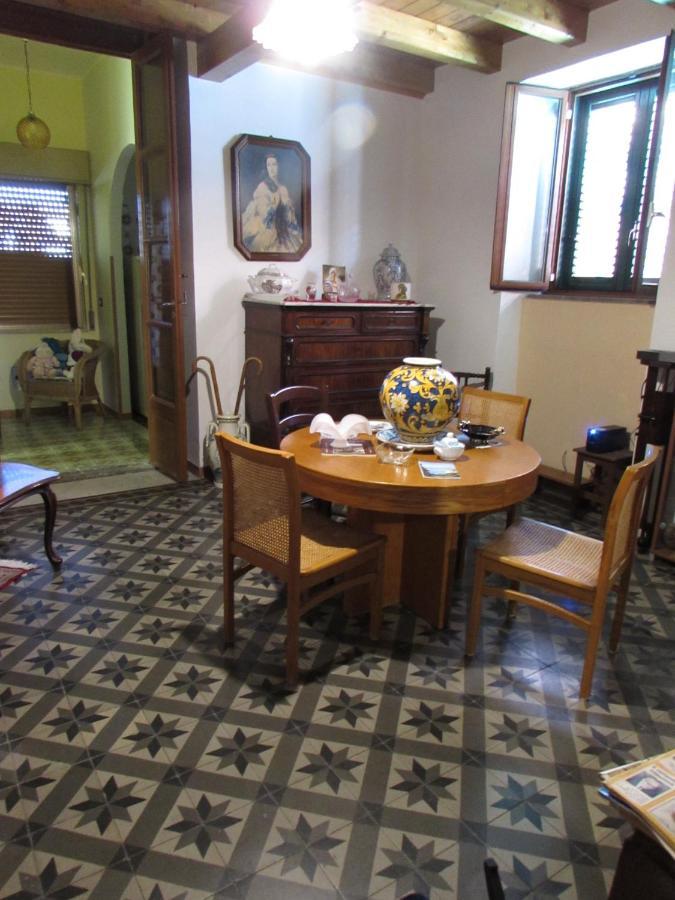Bed and Breakfast Antico Palazzo Giardini-Naxos Zewnętrze zdjęcie