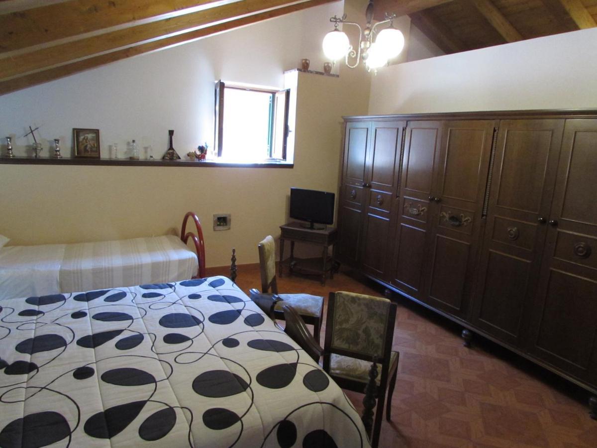 Bed and Breakfast Antico Palazzo Giardini-Naxos Zewnętrze zdjęcie